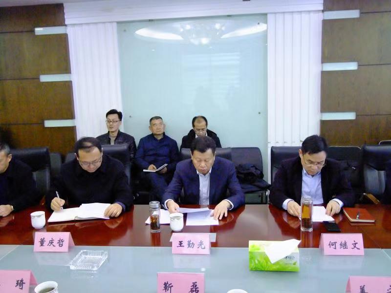 济南市民营经济发展局局长靳磊到3377体育(中国官网)集团科技有限公司集团调研